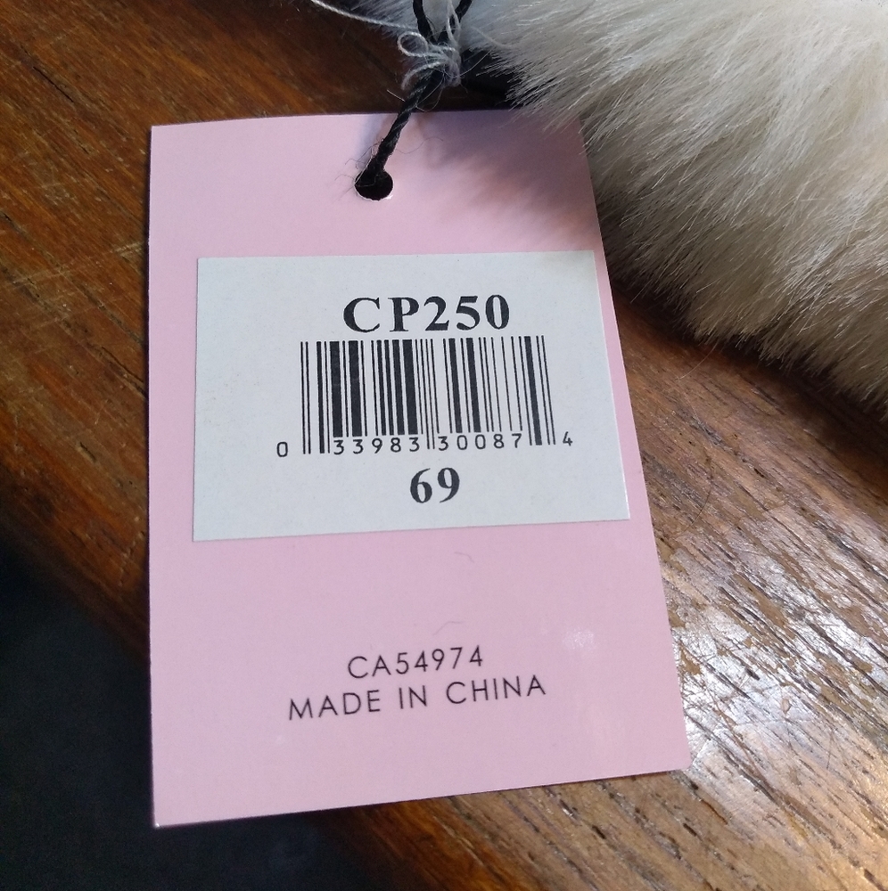 NWT Eclissy Oatmeal Coloured Poncho with Soft White Faux Fur Trim, One-S… - Picture 5 of 11